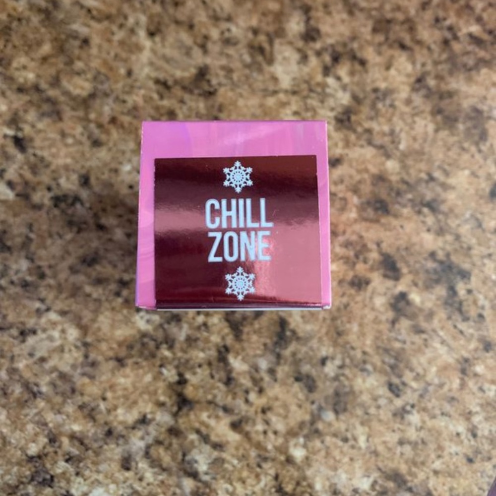 Jeffree star liquid highlighter